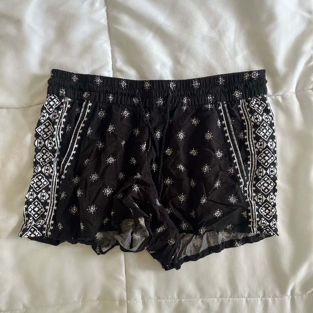 OLD NAVY SHORTS ✨